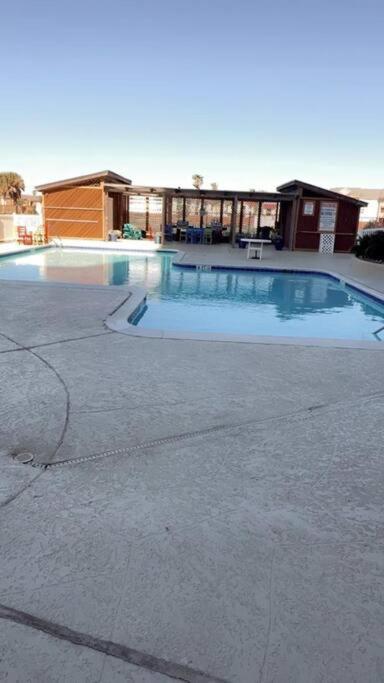 Bello Condominio Con Vista Al Mar, Jacuzzi Interno 加尔维斯敦 外观 照片